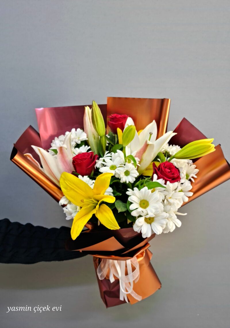 LİLYUM & PAPATYA & KIRMIZI GÜL BUKETİ CANLI