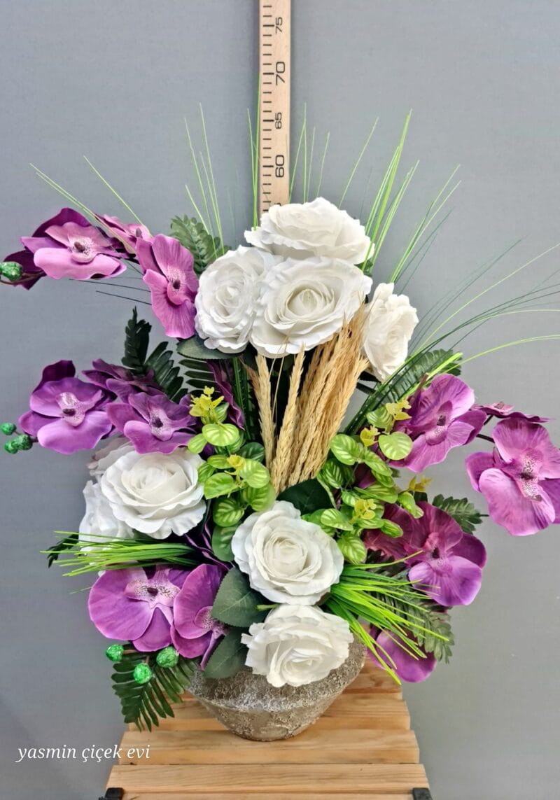 YAPAY ÇİÇEK ARANJMAN