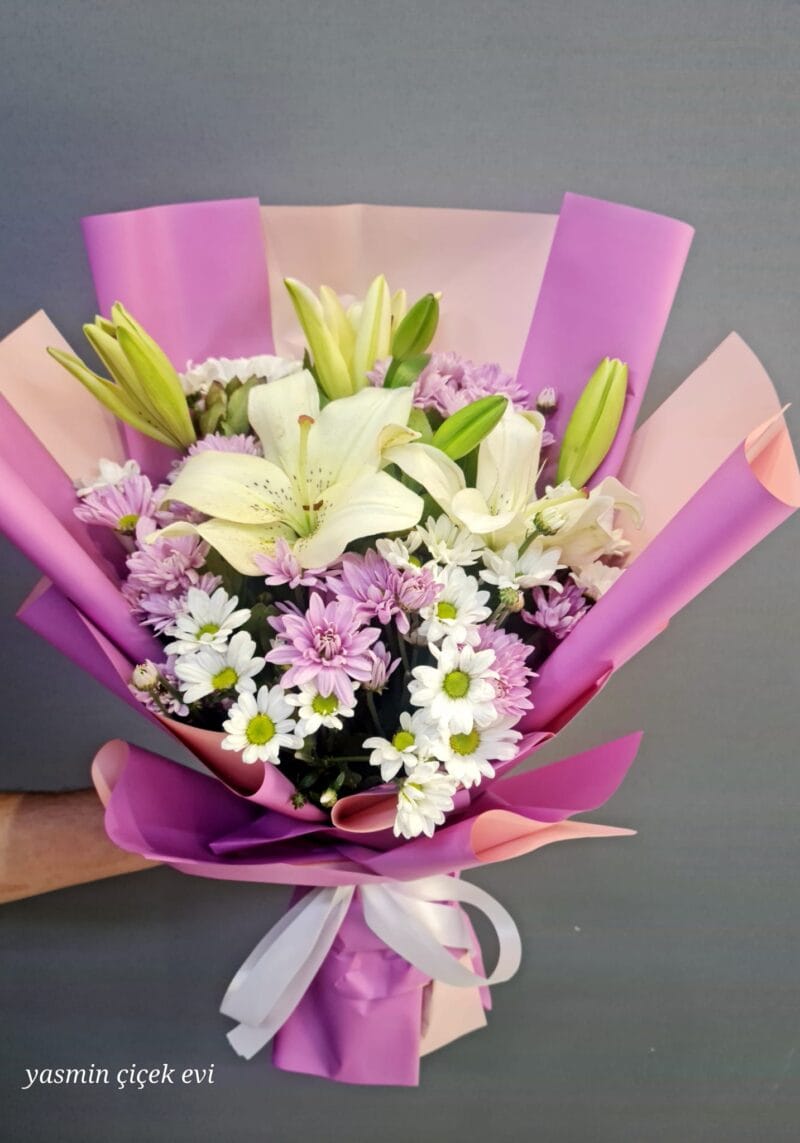 LİLYUM VE PAPATYA BUKETİ CANLI